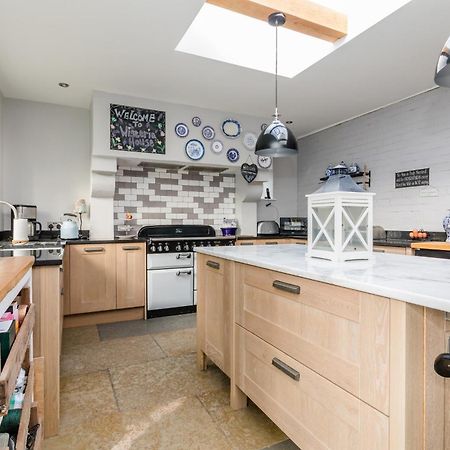 Pretty Country Home Dog Friendly On Request Henfield Екстериор снимка